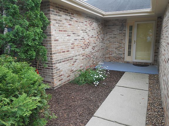 Entry way