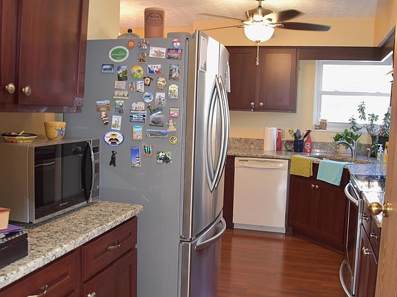 4th image of 7432 Gardenview Pl