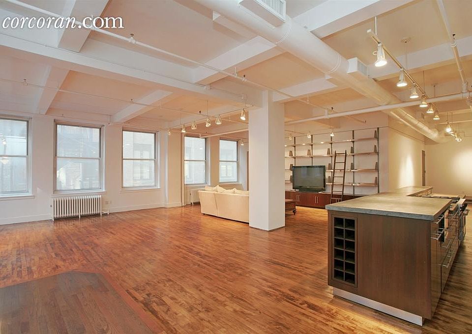 1st image of 144-152 W 27th St #4R