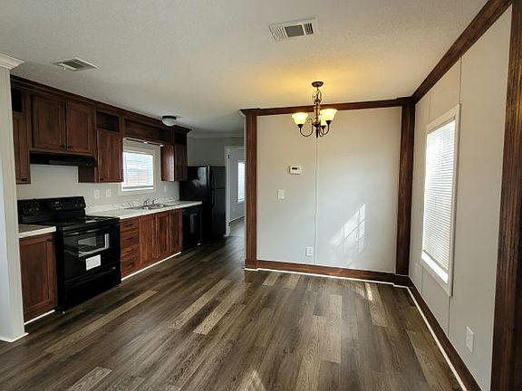 2nd image of 1234 Reynolds Rd #177