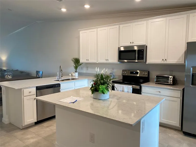 5664 Palmer Cir #202 — Photo 8