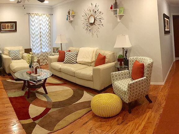 5th image of 2411 W Broadway Ave