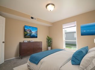 5331 Highland Rd #205, Waterford, MI 48327