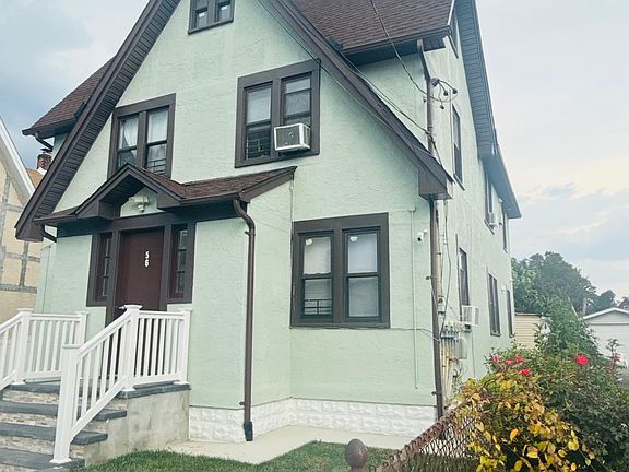 2nd image of 56 Vermont Ave #2L