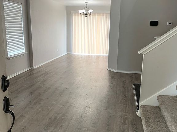 2nd image of 17401 Valentine Dr