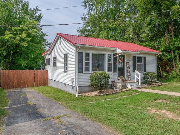 3rd image of 236 Gowen Dr