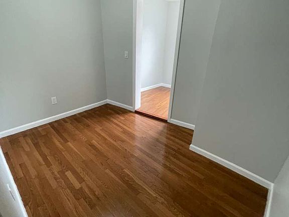 2nd image of 675 Summer Ave #2F