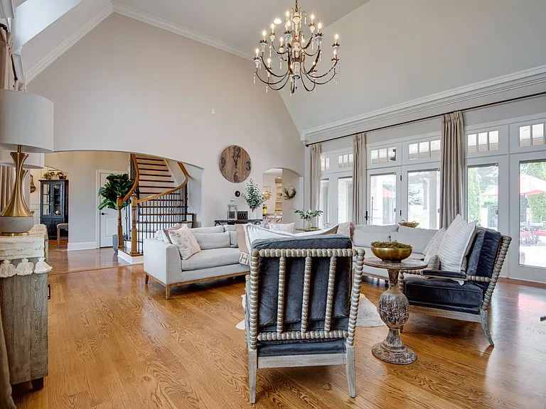 6605 Goshawk Ct — Photo 14