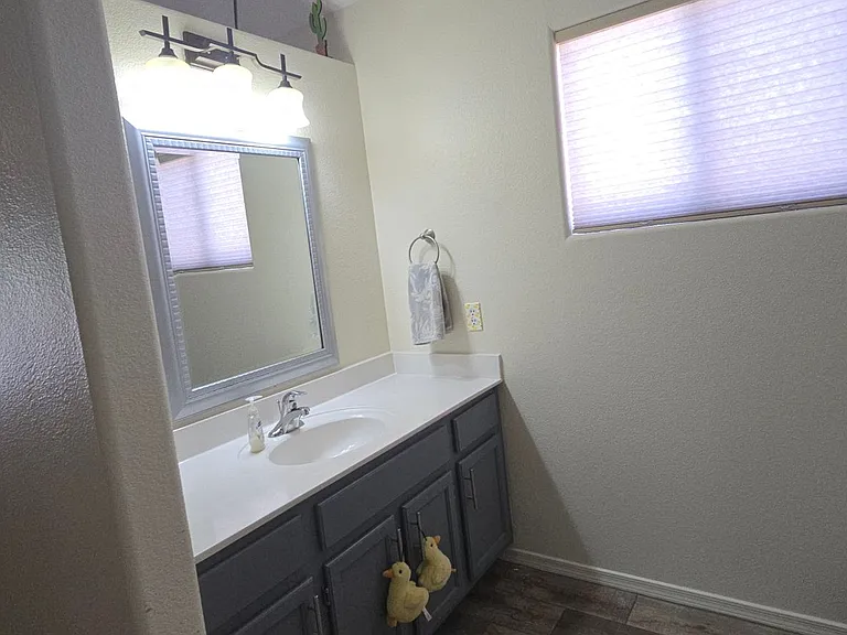 13850 N Hamilton Dr #B — Photo 10