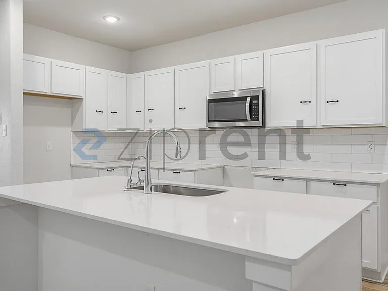 4750 Sahara Valleys — Photo 11
