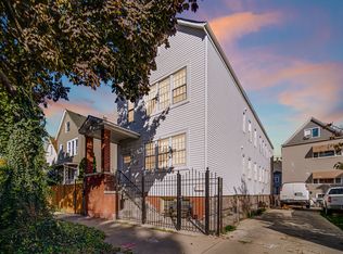 1710 W 44th St, Chicago, IL 60609