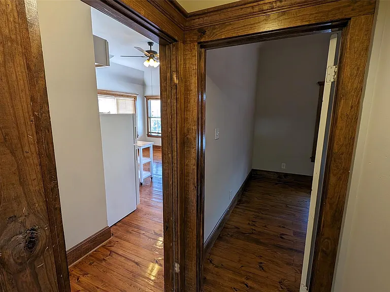 702 Paschall St #B — Photo 12