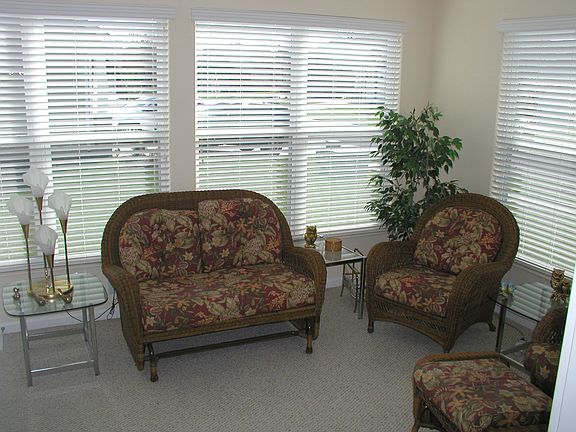 4th image of 4605 Jeannes Ct