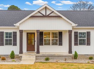 205 Maple St, Adams, TN 37010