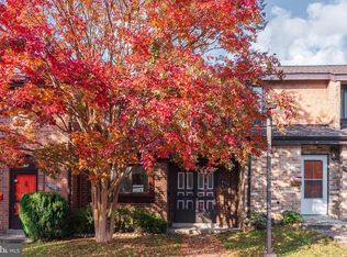 8120 Bird Ln, Greenbelt, MD 20770