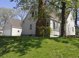 916 Carlton St, Muskegon, MI