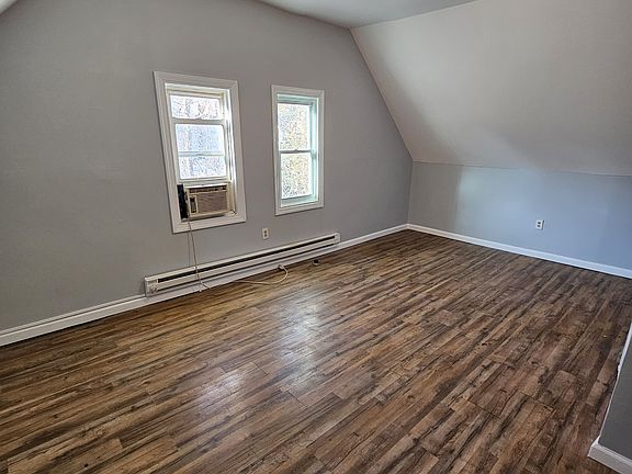 5th image of 439 Summer Ave #A3
