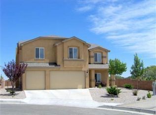890 Carnival Ct NW, Los Lunas, NM 87031