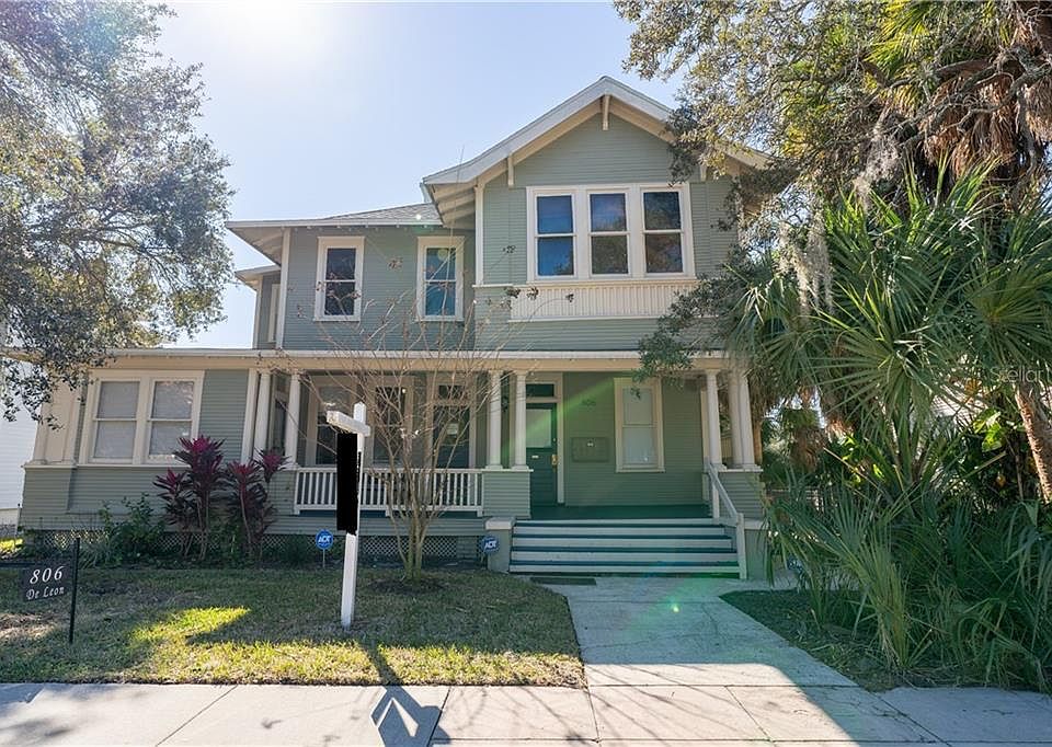 1st image of 806 W De Leon St