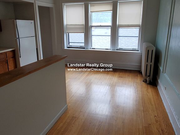5th image of 534 Hinman Ave APT 3E