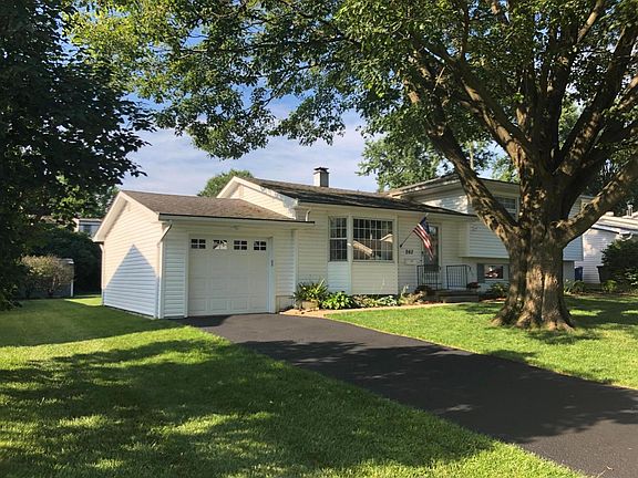 2nd image of 262 Illinois Ave