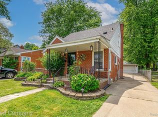 2212 Cornell St, Dearborn, MI 48124