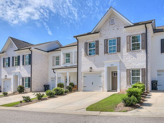 3rd image of 1923 Avenel Ln