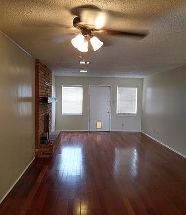 3rd image of 1314 Tanglewood Ln