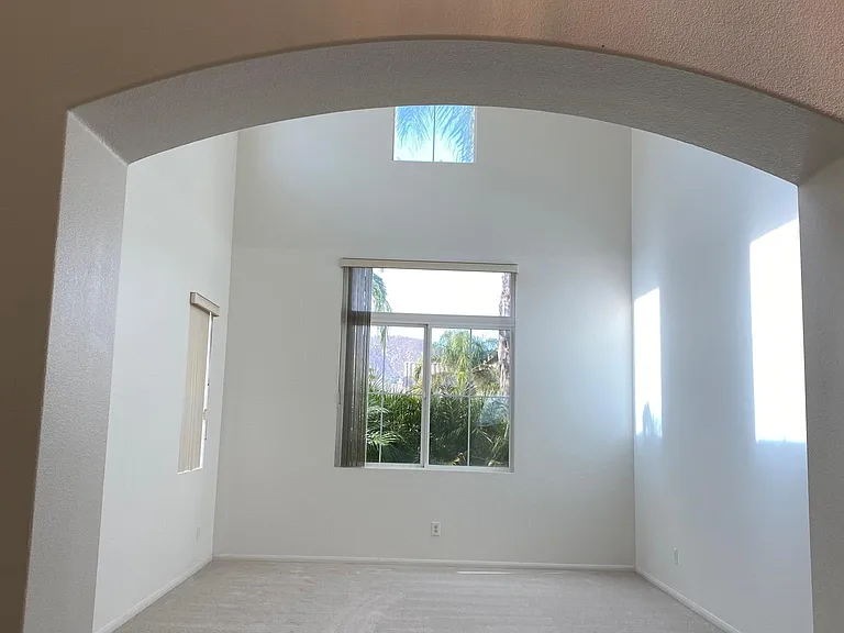 375 Northwood Ave — Photo 11