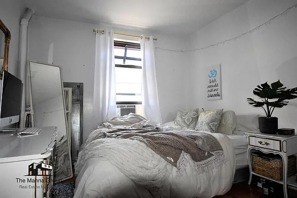 Rented by Bold New York | media 5