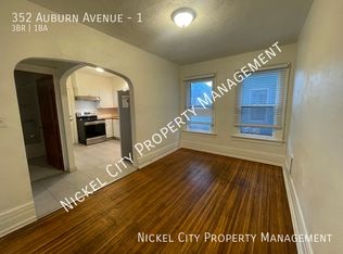 352 Auburn Ave APT 1, Buffalo, NY 14213