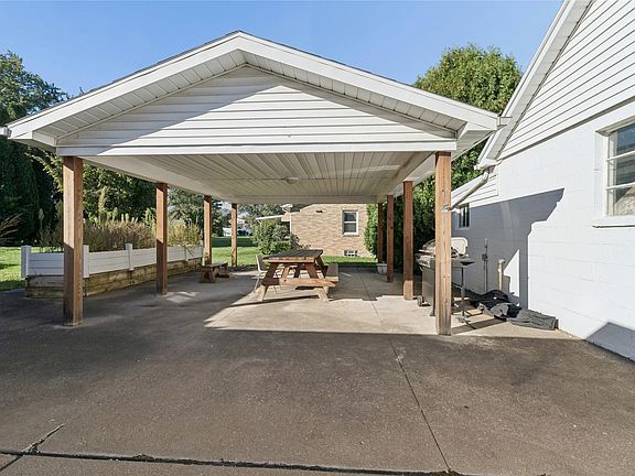 5th image of 3108 Zuck Rd