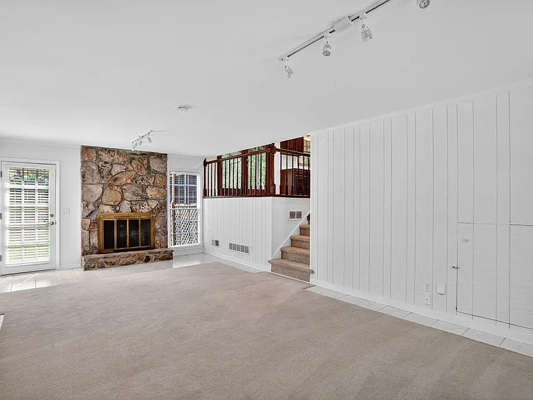 447 Cove Dr NE — Photo 7