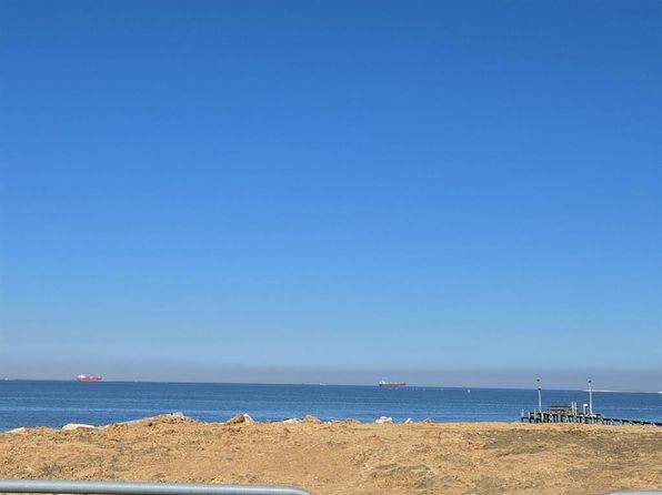 (undisclosed Address)