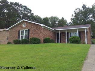 7549 Crescent Dr, Columbus, GA 31909