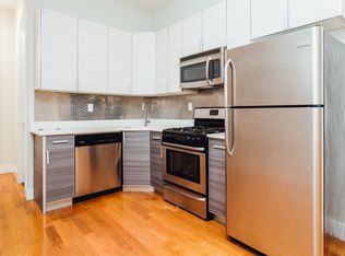 200 29th St #1, Brooklyn, NY 11232