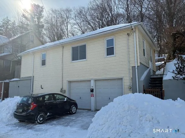 68 New St, Seymour, CT 06483