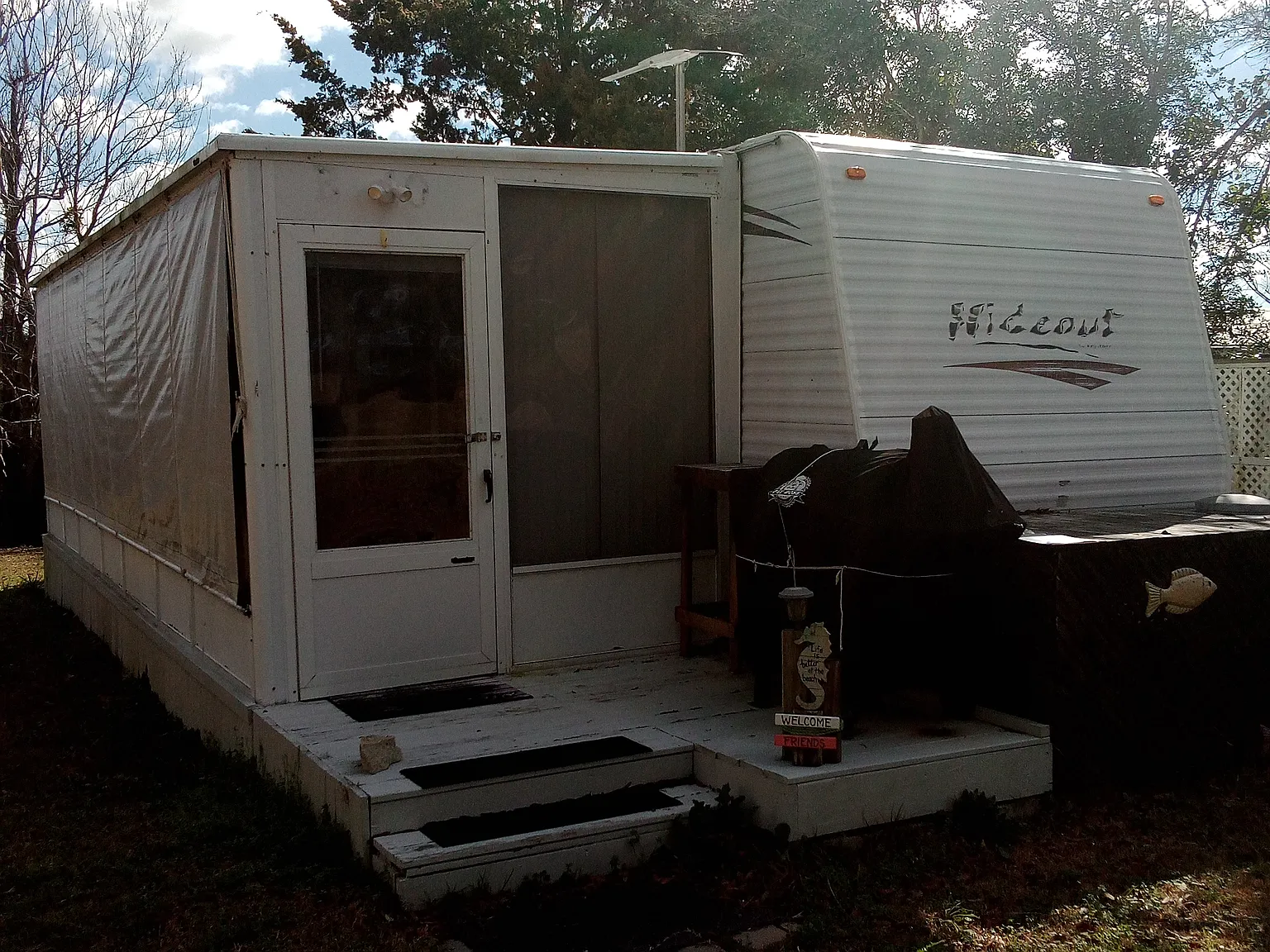 2 bed, $1,300 — Photo 1