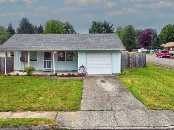 210 E Clark St, Yacolt, WA 98675