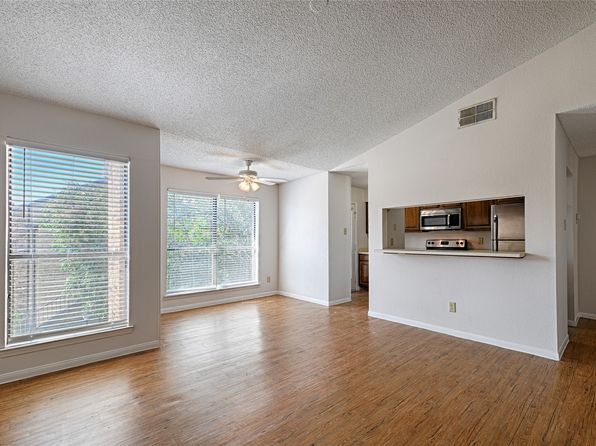 Home for Sale in Arlington TX