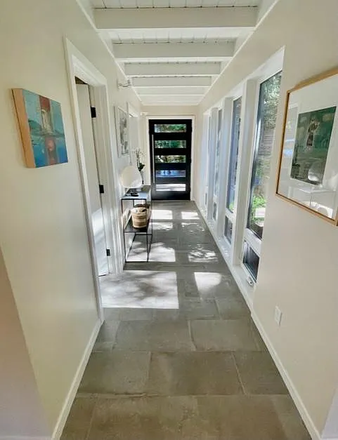 10191 NE Beach Crest Dr — Photo 2