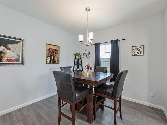 3rd image of 4902 Bourland St