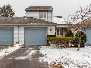 65 Kalyna Dr, Rochester, NY 14617