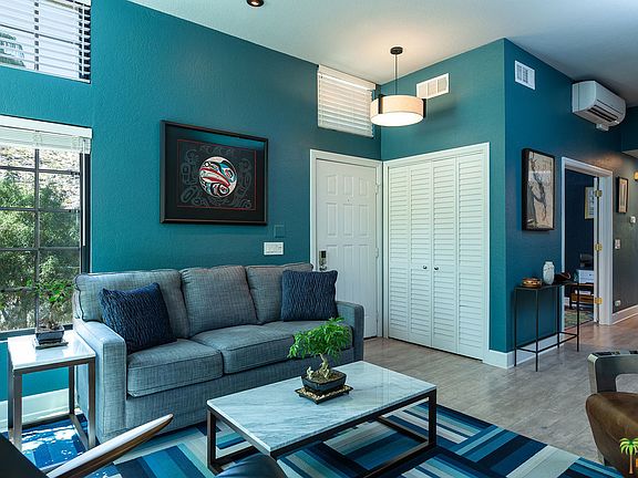4th image of 2601 S Broadmoor Dr APT 6