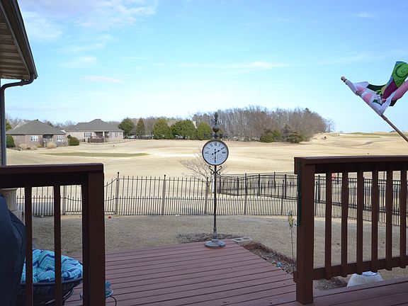 4th image of 3901 Bolt Blvd