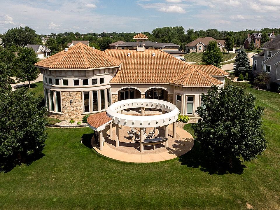 415 Winding Ridge Rd, Cedar Falls, IA 50613 Zillow