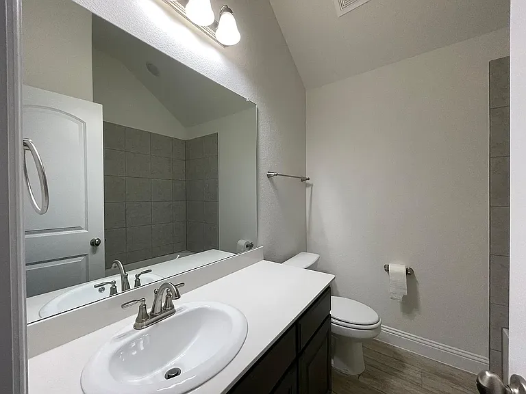 3016 Bobcat Dr — Photo 5