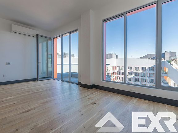 2nd image of 10 Montieth St APT 855