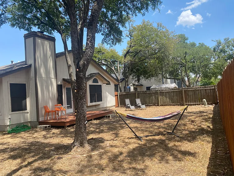 4005 Cortina Dr — Photo 14
