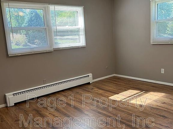4th image of 4703 Turner St #7